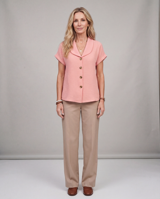 Maureen | Chic Buttoned Blouse